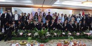 WISUDA