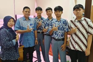 PRAKTEK KERJA LAPANGAN